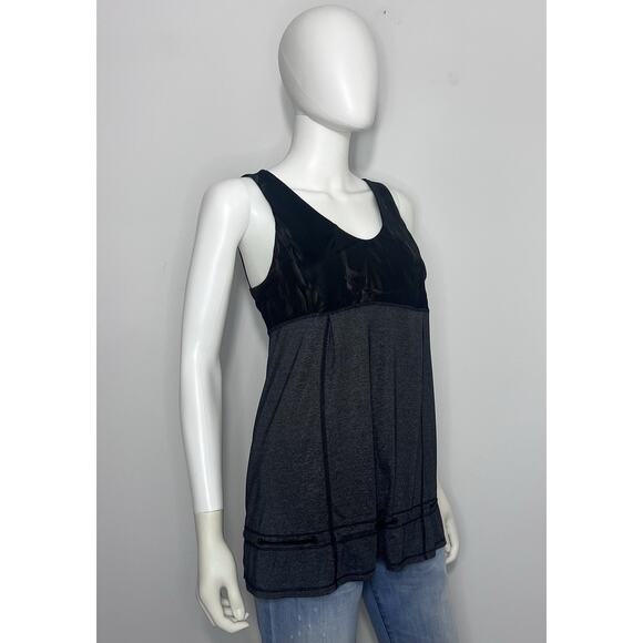 Lululemon Hustle Bustle Tank Womens 8 Heather Black Floral Shelf Bra Drawstring - Picture 4 of 16